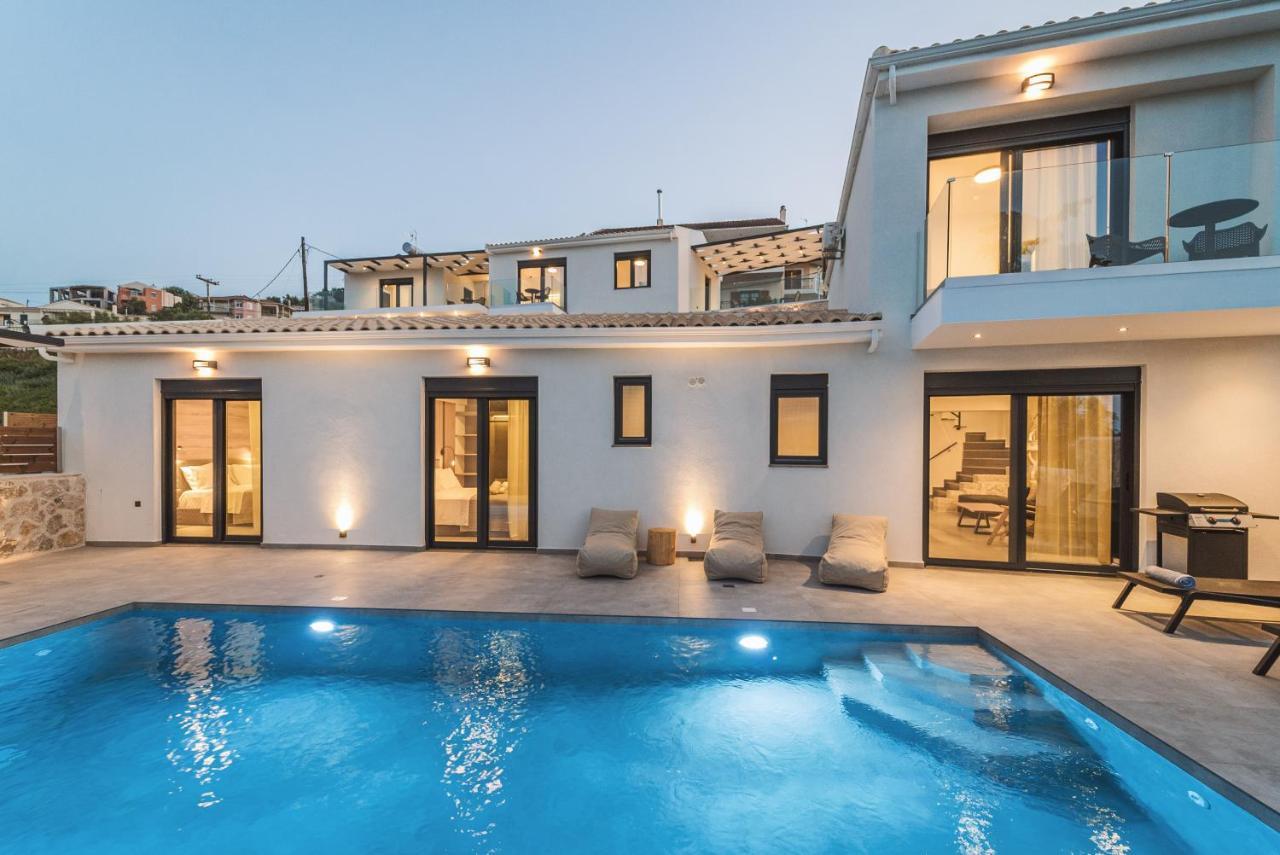 Apolpaina Nemesis Luxury Villas מראה חיצוני תמונה