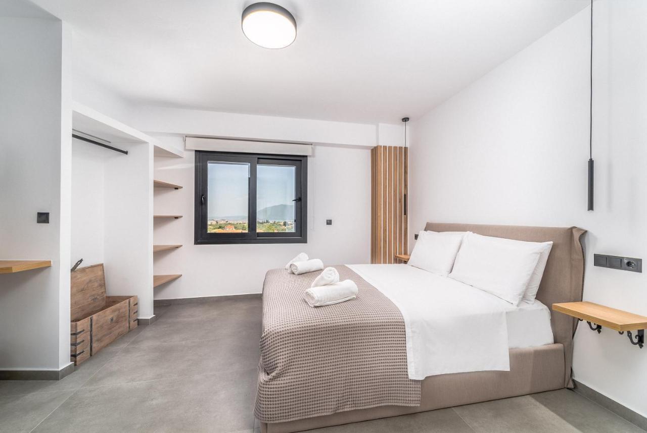 Apolpaina Nemesis Luxury Villas מראה חיצוני תמונה