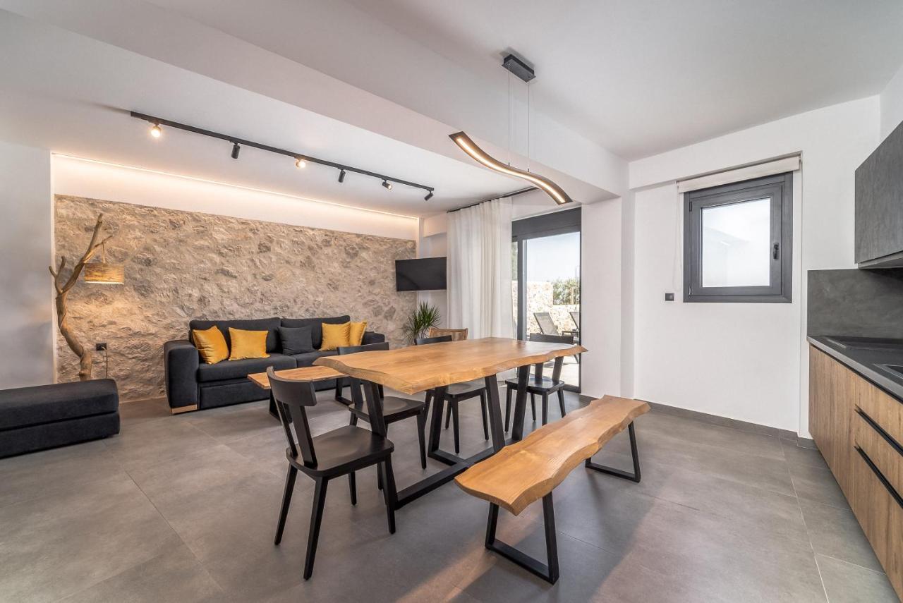 Apolpaina Nemesis Luxury Villas מראה חיצוני תמונה