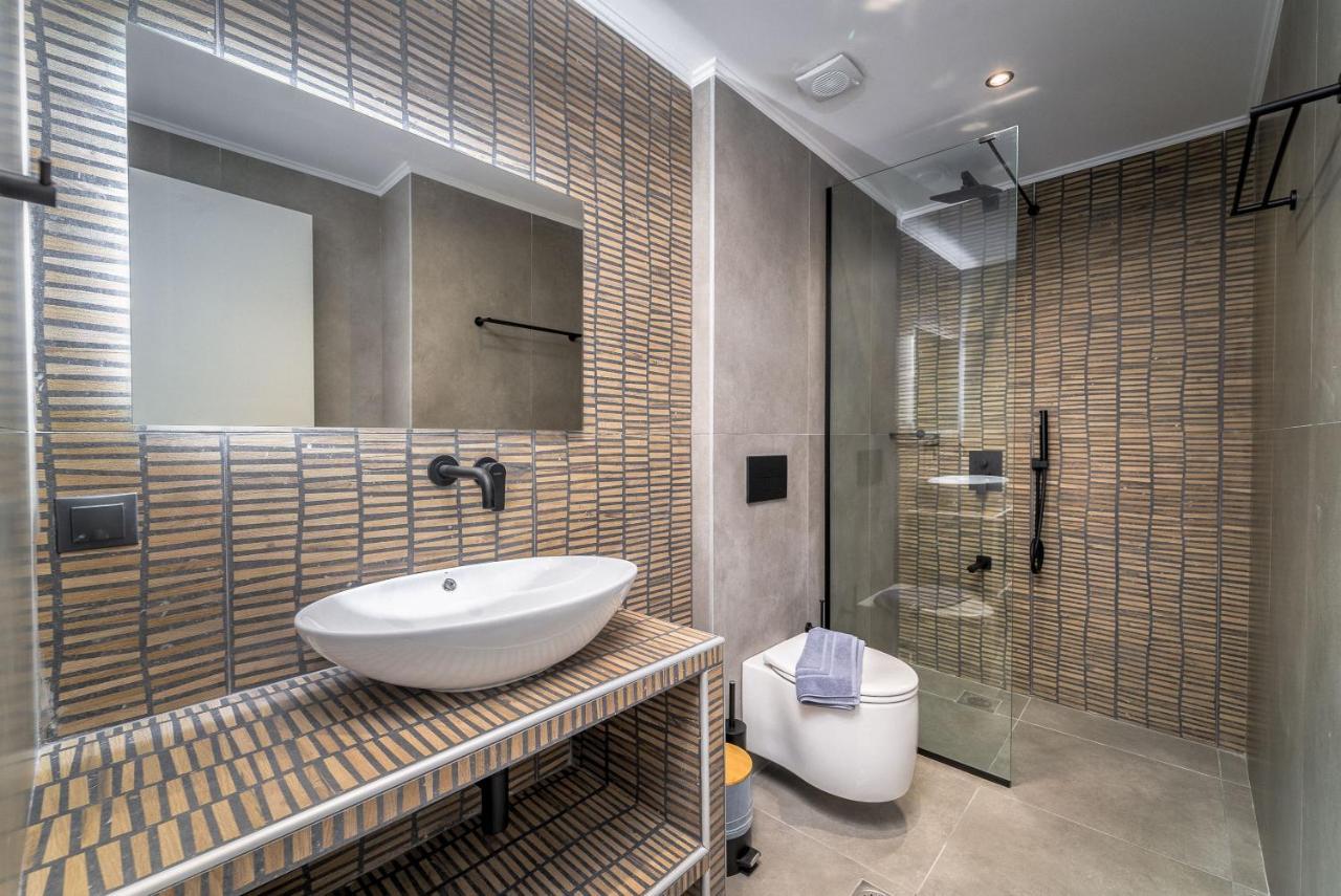 Apolpaina Nemesis Luxury Villas מראה חיצוני תמונה