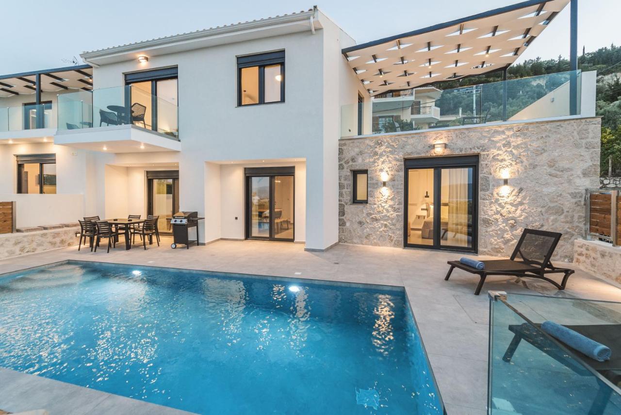 Apolpaina Nemesis Luxury Villas מראה חיצוני תמונה