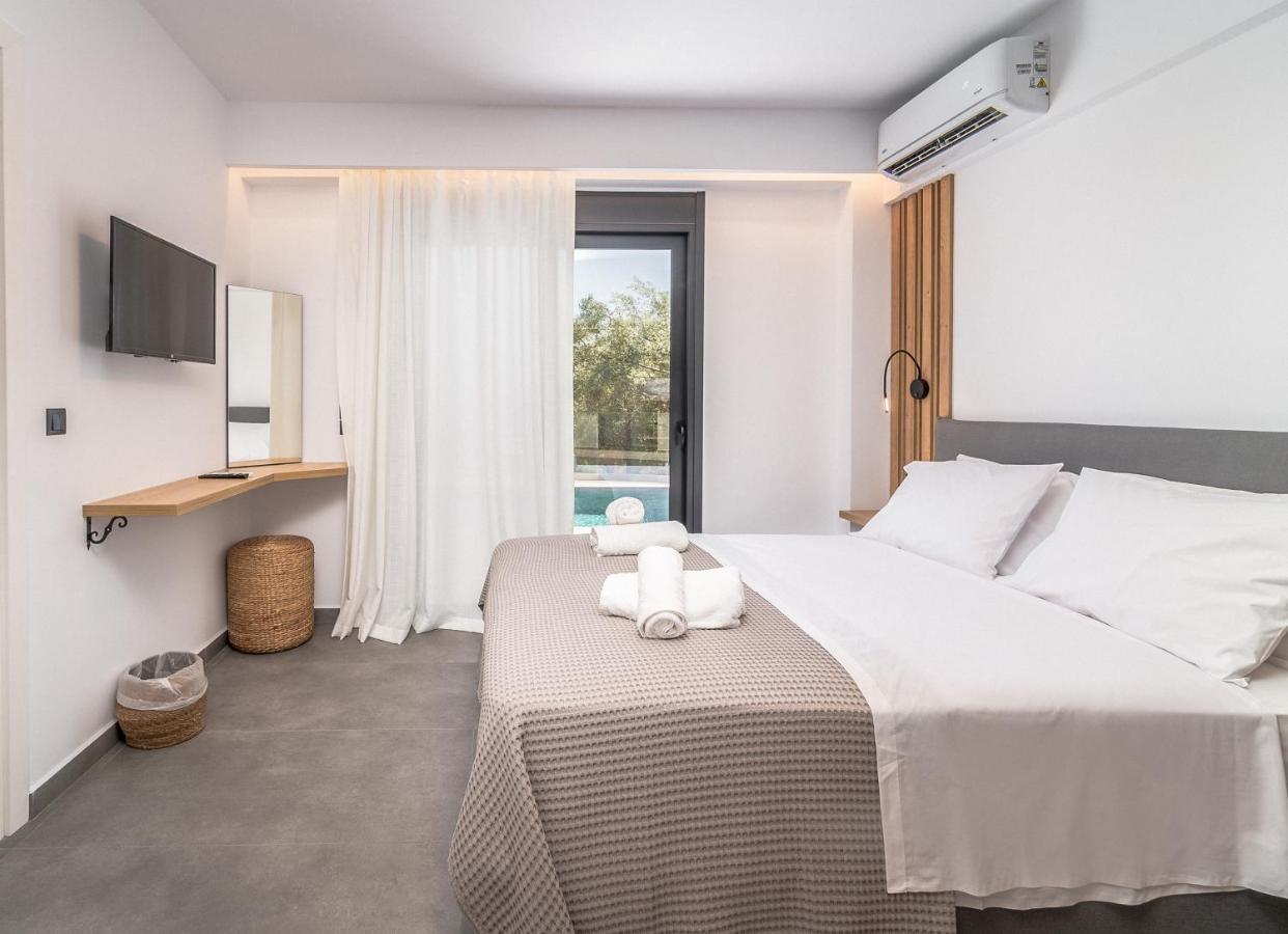 Apolpaina Nemesis Luxury Villas מראה חיצוני תמונה