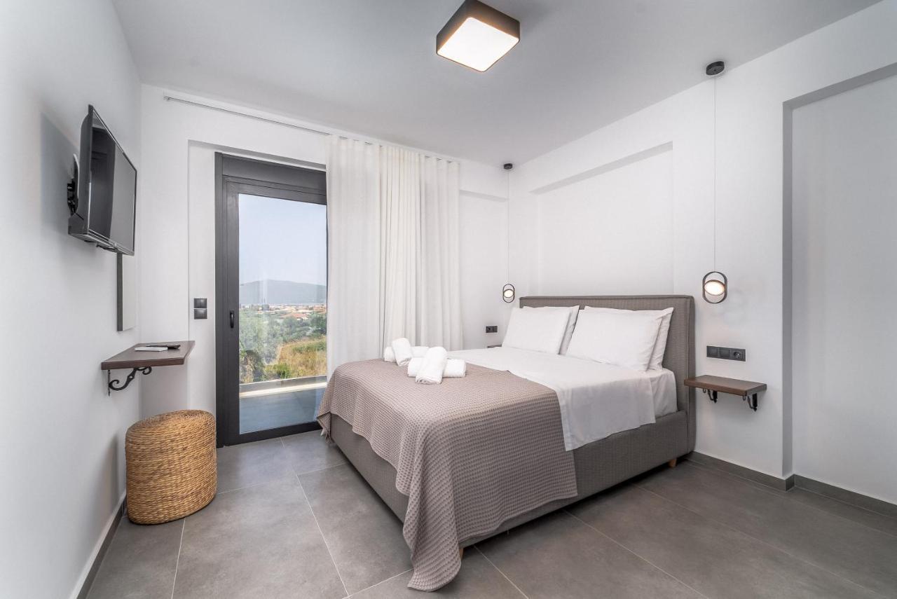 Apolpaina Nemesis Luxury Villas מראה חיצוני תמונה
