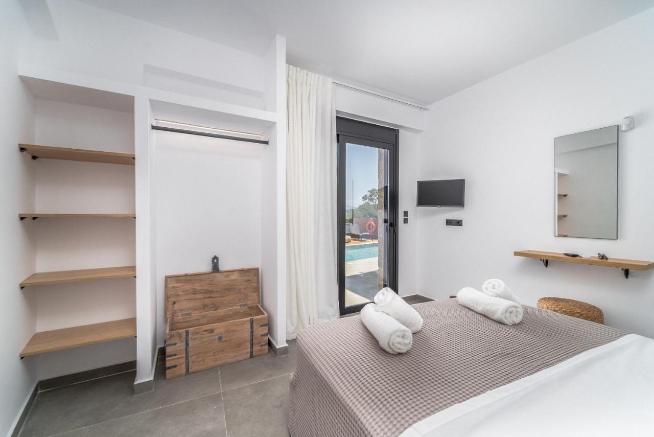 Apolpaina Nemesis Luxury Villas מראה חיצוני תמונה