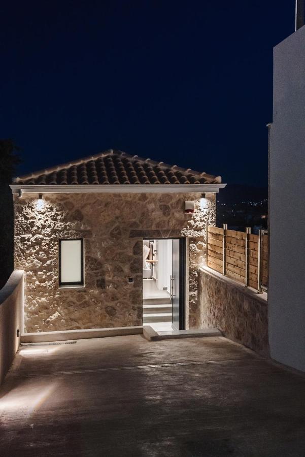 Apolpaina Nemesis Luxury Villas מראה חיצוני תמונה